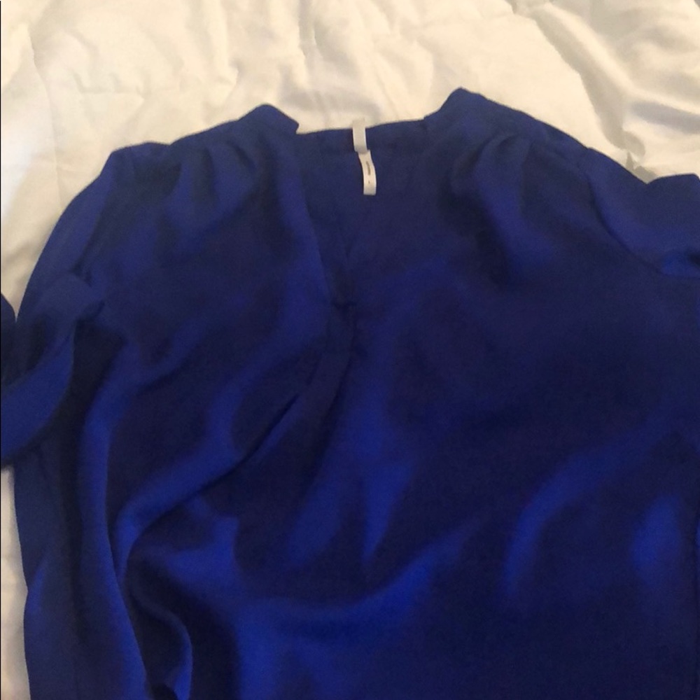 Royal blue quarter sleeve shirt